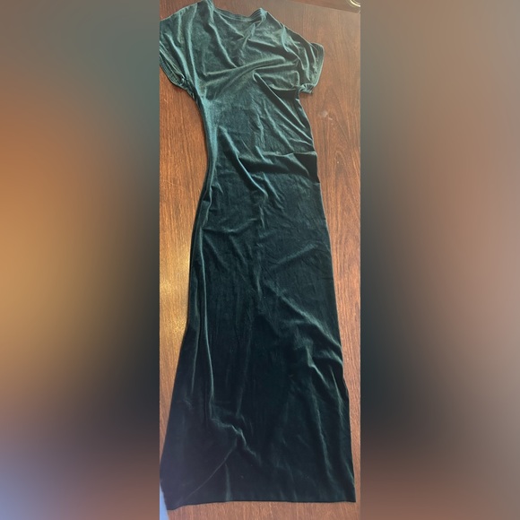 Zara Deep Green Velvet Maxi Dress - Picture 9 of 9